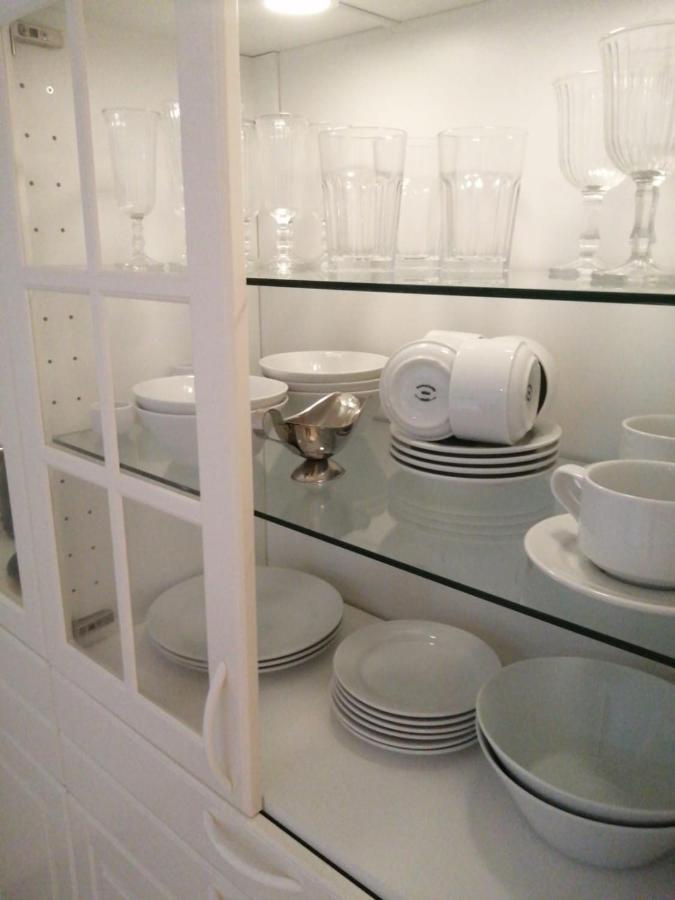 2 Bedroom Large Modern Apartment In Blanes Old Town 50M From The Beach! Extérieur photo
