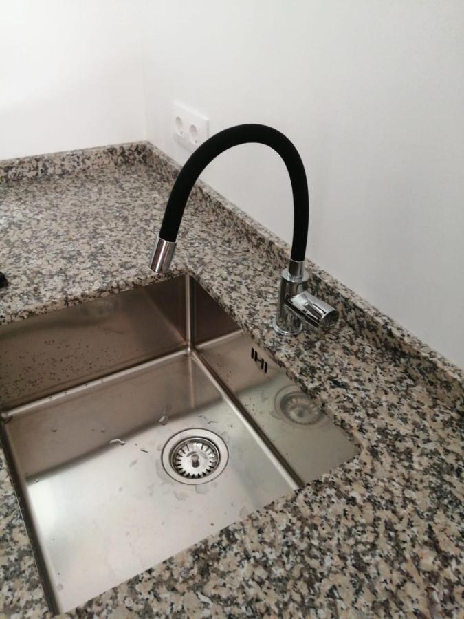 2 Bedroom Large Modern Apartment In Blanes Old Town 50M From The Beach! Extérieur photo